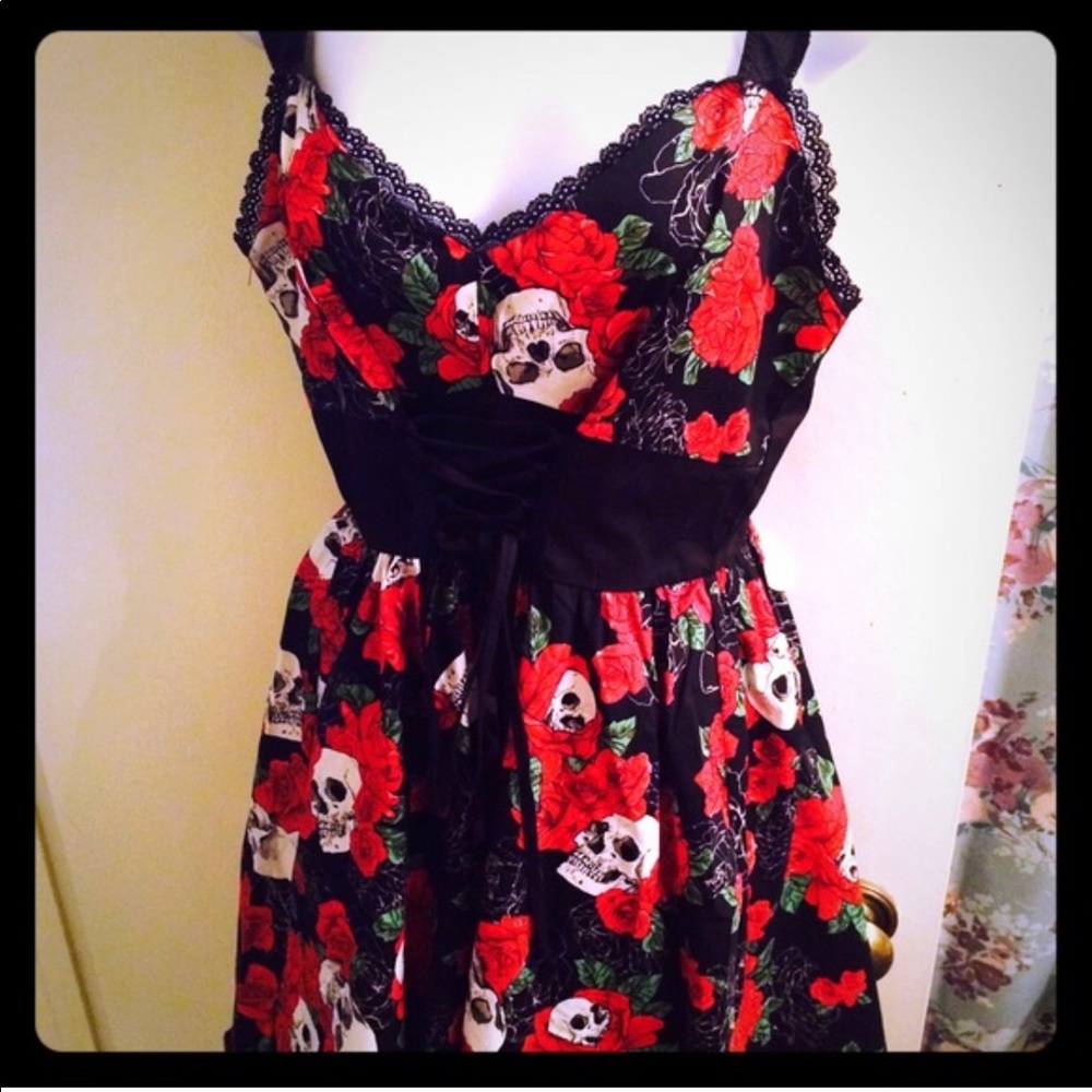 Day of the dead skull dress
